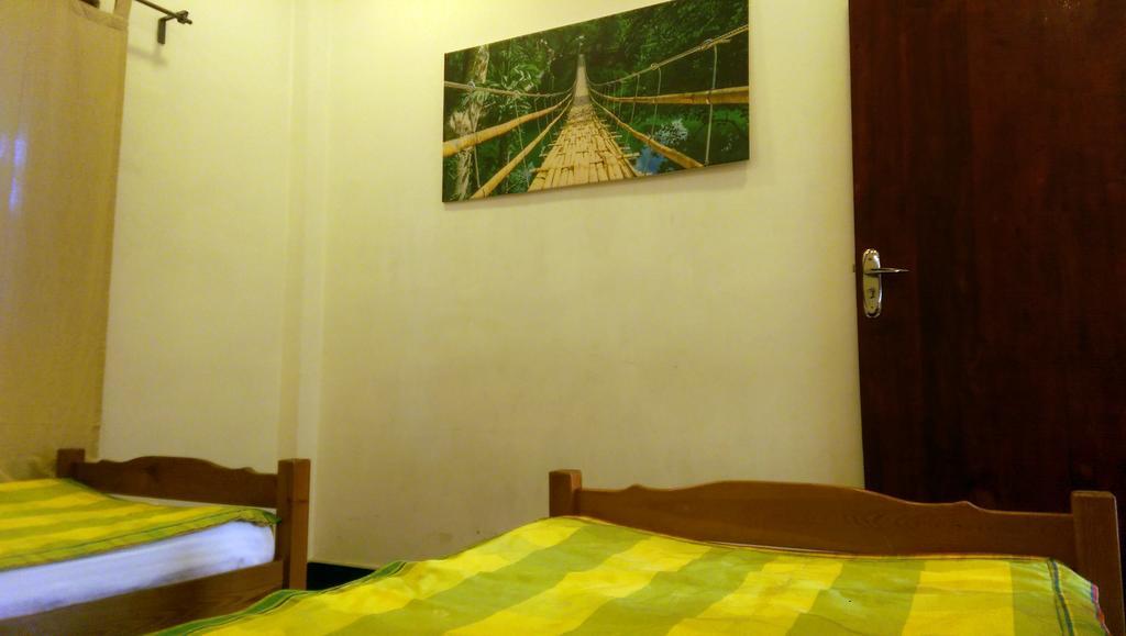 罗尼小屋 尼甘布 外观 照片